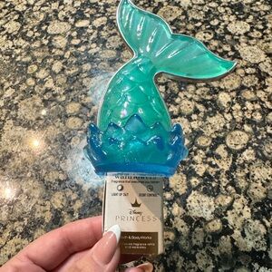 Bath & Body Works Blue Mermaid Tail Wallflower